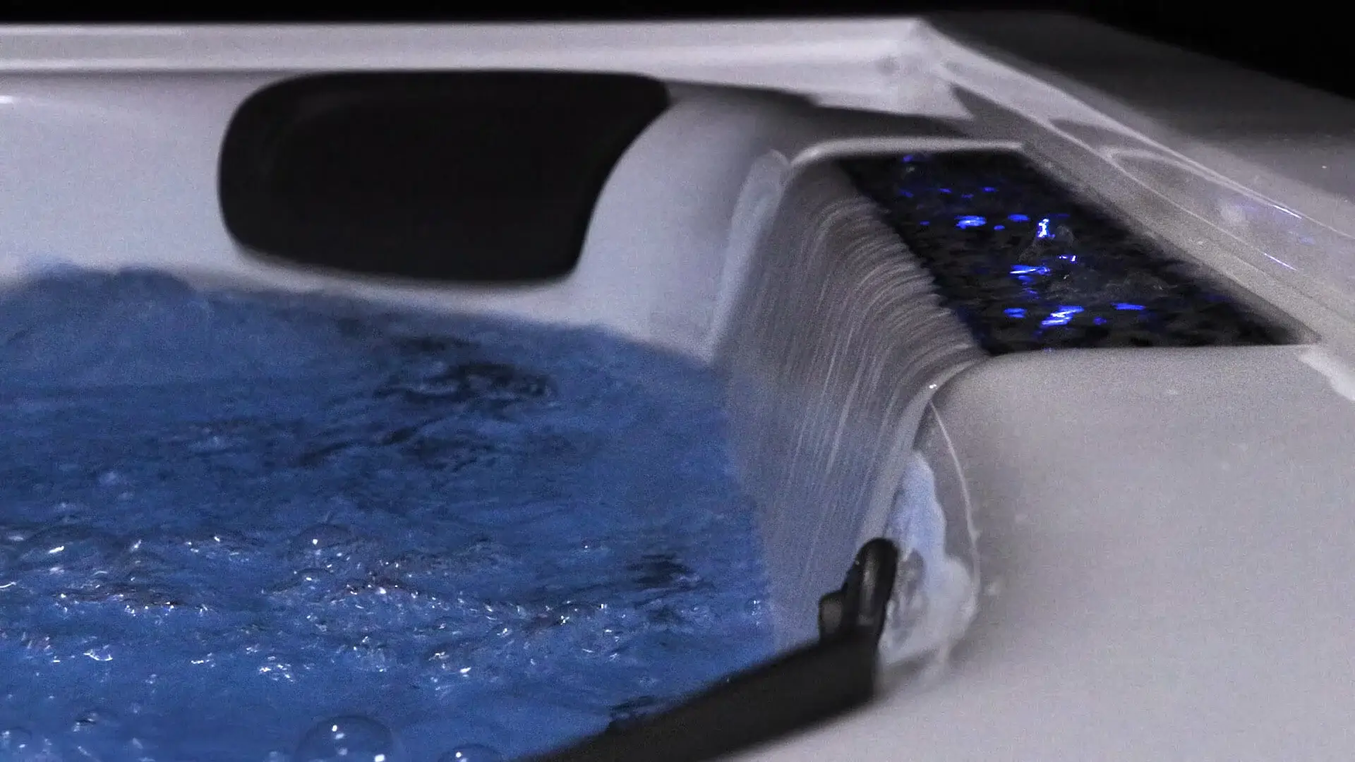 JHT J LX Infinity Waterfall Blue Chroma Jets On 1920x1080 1