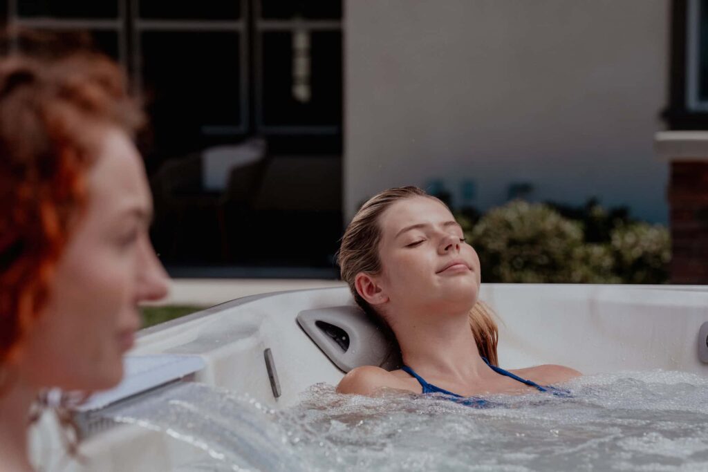 JHT J509 Canyon Flax Corona Girl and Woman